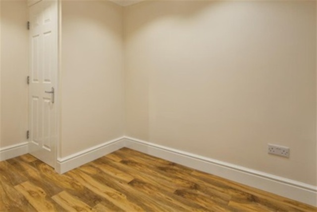 Image of 2 bedroom Flat to rent in Wensley Road Reading RG1 at Reading, RG1 6DJ