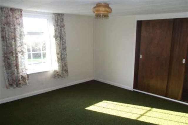  Image of 4 bedroom Detached house to rent in Warboys Road Bury Ramsey Huntingdon PE26 at Huntingdon, PE26 2NU