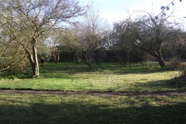  Image of 4 bedroom Detached house to rent in Warboys Road Bury Ramsey Huntingdon PE26 at Huntingdon, PE26 2NU