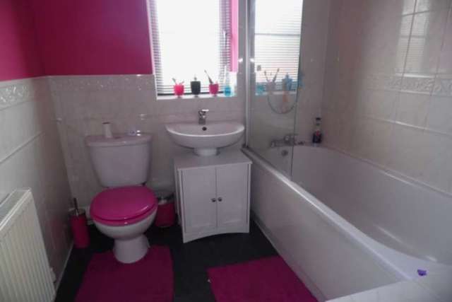  Image of 3 bedroom End of Terrace to rent in Rands Lane Armthorpe Doncaster DN3 at RANDS LANE ARMTHORPE DONCASTER, DN3 3DZ