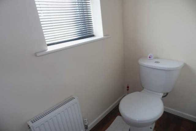  Image of 3 bedroom End of Terrace to rent in Rands Lane Armthorpe Doncaster DN3 at RANDS LANE ARMTHORPE DONCASTER, DN3 3DZ