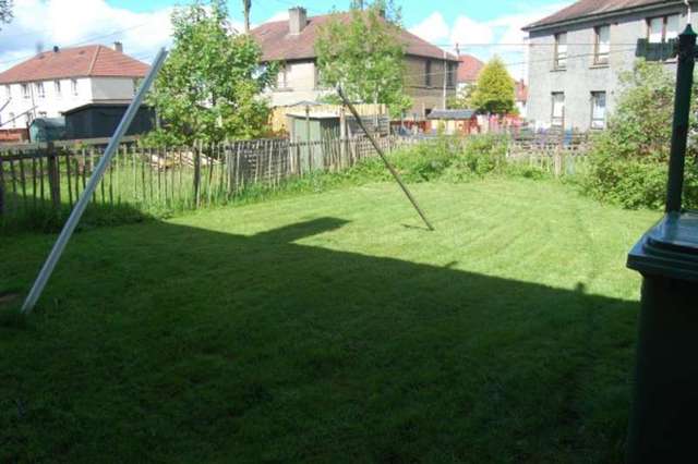  Image of 2 bedroom Flat for sale in Redpath Drive Glasgow G52 at Redpath Drive  Cardonald, G52 2HE