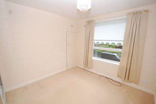  Image of 2 bedroom Flat for sale in Redpath Drive Glasgow G52 at Redpath Drive  Cardonald, G52 2HE
