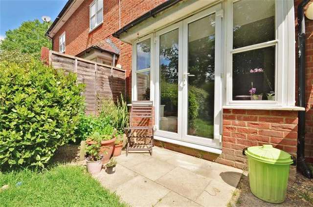  Image of 3 bedroom Town House for sale in Regents Mews Horley RH6 at Horley Surrey Horley, RH6 7AN