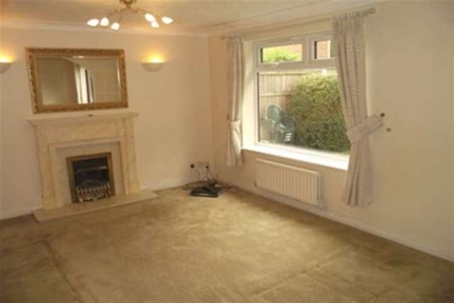  Image of 3 bedroom Detached house to rent in Renaissance Way Crewe CW1 at Crewe, CW1 6HT