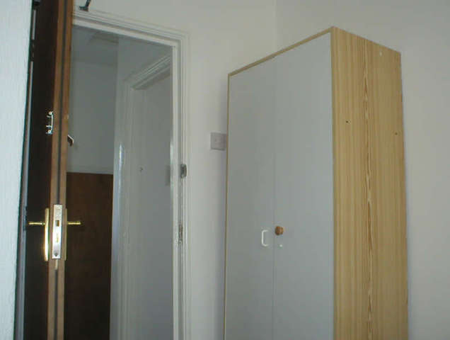  Image of 6 bedroom House Share to rent in Richard Street Cathays Cardiff CF24 at Richards Street  Cardiff, CF24 4DA