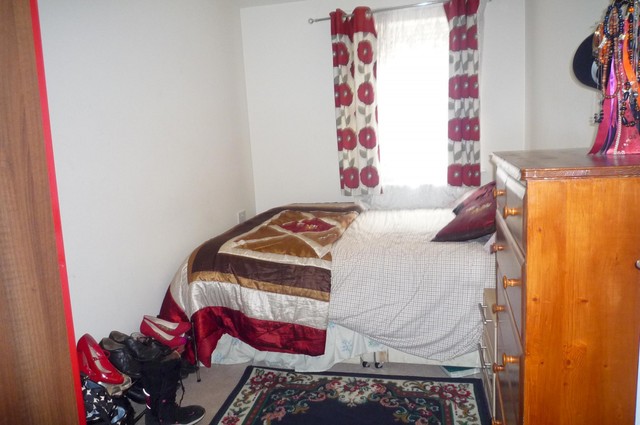  Image of 2 bedroom Flat to rent in Stubbington Avenue Portsmouth PO2 at Stubbington Avenue  Portsmouth, PO2 0JG
