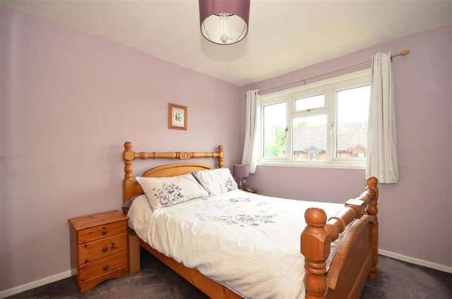  Image of 3 bedroom Terraced house for sale in Richmond Green Beddington Croydon CR0 at Beddington Surrey Croydon, CR0 4SA