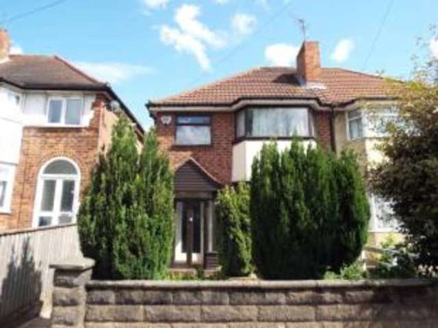 Image of Detached house for sale in Richmond Road Stechford Birmingham B33 at Stechford Birmingham Tile Cross, B33 8TN