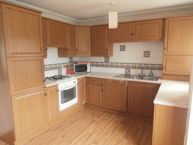  Image of 3 bedroom Flat to rent in Riverside Court Linlithgow Bridge Linlithgow EH49 at Linlithgow West Lothian West Lothian, EH49 7TJ