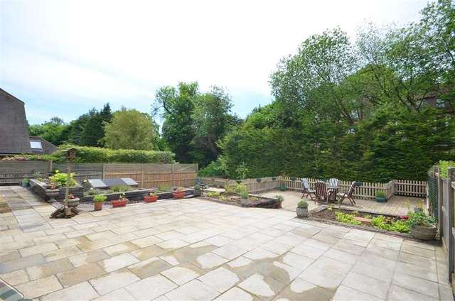  Image of 4 bedroom Detached house for sale in Riverside Temple Ewell Dover CT16 at Temple Ewell Dover Dover, CT16 3HW