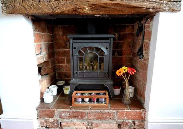  Image of 3 bedroom Terraced house for sale in Rock Hill Bromsgrove B61 at Rock Hill  Bromsgrove, B61 7LJ