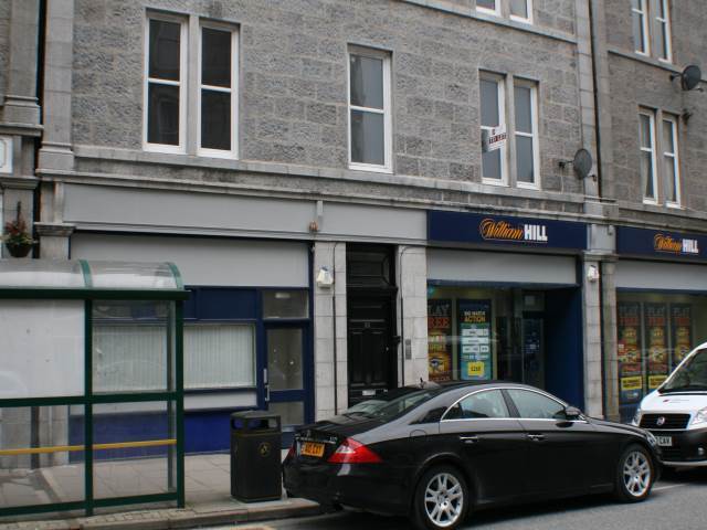  Image of 2 bedroom Flat to rent in Rosemount Viaduct Aberdeen AB25 at City Centre Aberdeen Aberdeen, AB25 1NT
