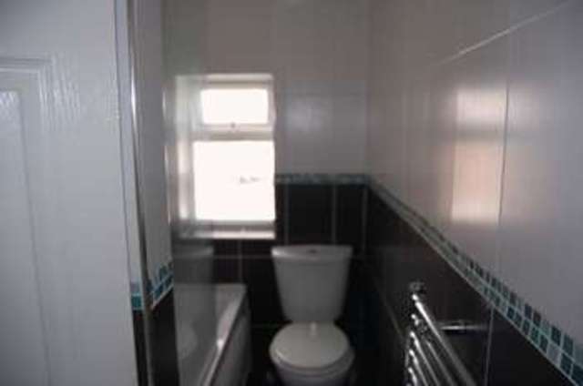  Image of 4 bedroom Property to rent in Rosslyn Street Aigburth Liverpool L17 at Rosslyn street Aigburth Liverpool, L17 7DN