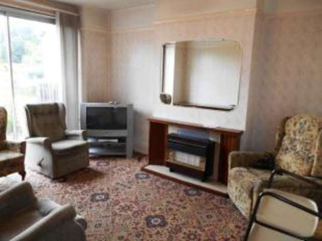  Image of 3 bedroom Terraced house for sale in Rowden Park Gardens London E4 at Chingford  Highams Park, E4 9AH