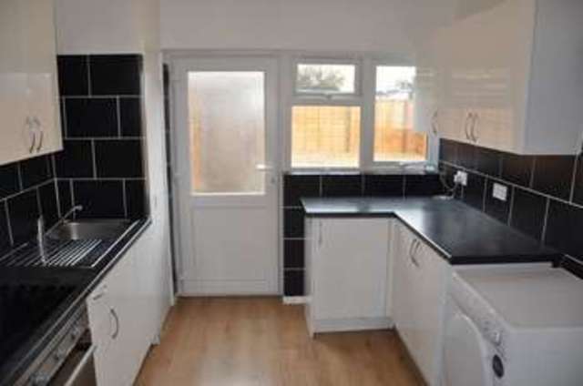  Image of 3 bedroom Terraced house to rent in Rudgewood Close Hartcliffe Bristol BS13 at Rudgewood Close  Bristol, BS13 0LP