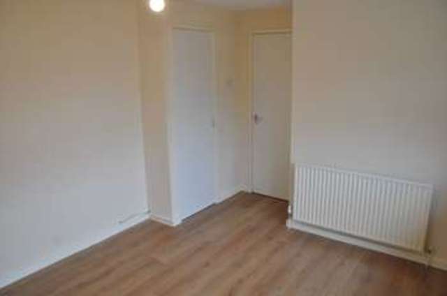  Image of 3 bedroom Terraced house to rent in Rudgewood Close Hartcliffe Bristol BS13 at Rudgewood Close  Bristol, BS13 0LP