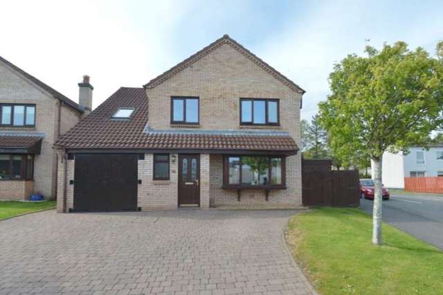  Image of 5 bedroom Detached house for sale in Rullion Green Grove Penicuik EH26 at Penicuik, EH26 0RX