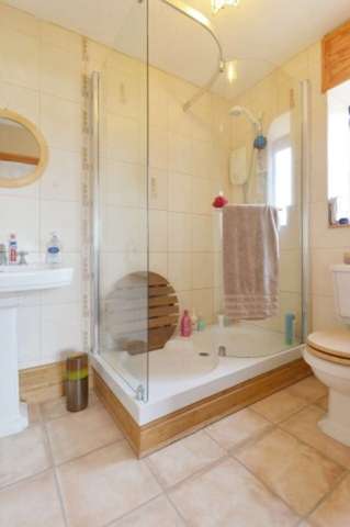  Image of 5 bedroom Detached house for sale in Rullion Green Grove Penicuik EH26 at Penicuik, EH26 0RX