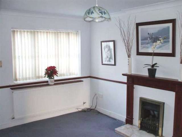  Image of 2 bedroom Detached house to rent in Rydal Close Little Neston Neston CH64 at Little Neston, CH64 9WQ