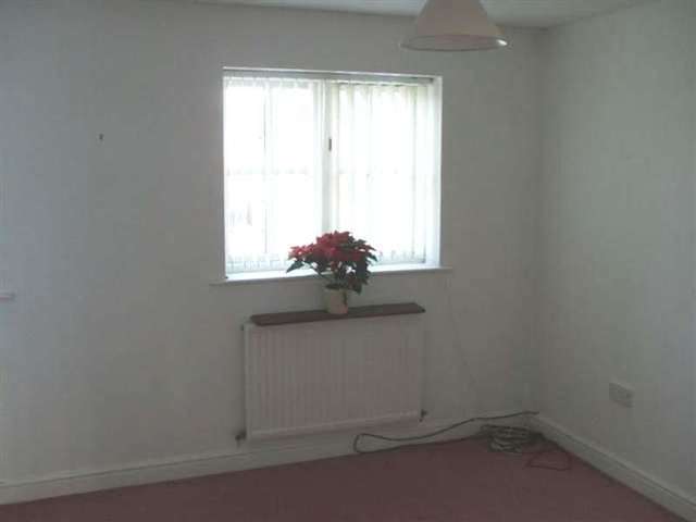  Image of 2 bedroom Detached house to rent in Rydal Close Little Neston Neston CH64 at Little Neston, CH64 9WQ