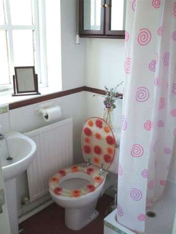  Image of 2 bedroom Detached house to rent in Rydal Close Little Neston Neston CH64 at Little Neston, CH64 9WQ