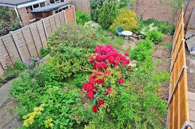  Image of 3 bedroom Terraced house for sale in Rylands Road Kennington Ashford TN24 at Kennington Ashford Ashford, TN24 9LJ