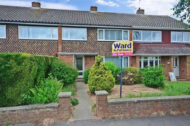  Image of 3 bedroom Terraced house for sale in Rylands Road Kennington Ashford TN24 at Kennington Ashford Ashford, TN24 9LJ