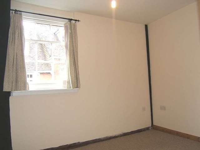  Image of 1 bedroom Detached house to rent in Guilder Lane Salisbury SP1 at Salisbury, SP1 1HW
