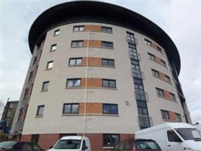  Image of 2 bedroom Flat to rent in Saucel Crescent Paisley PA1 at Paisley Renfrewshire Renfrewshire, PA1 1SX