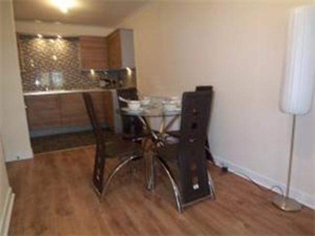  Image of 2 bedroom Flat to rent in Saucel Crescent Paisley PA1 at Paisley Renfrewshire Renfrewshire, PA1 1SX