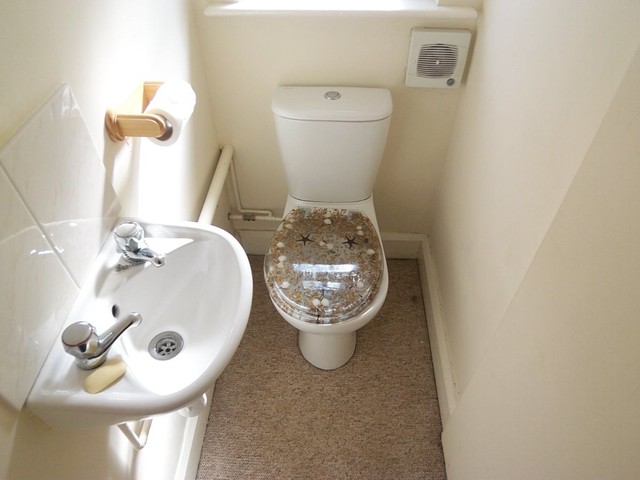  Image of 5 bedroom Detached house to rent in Seaside Eastbourne BN23 at Eastbourne, BN23 6NA