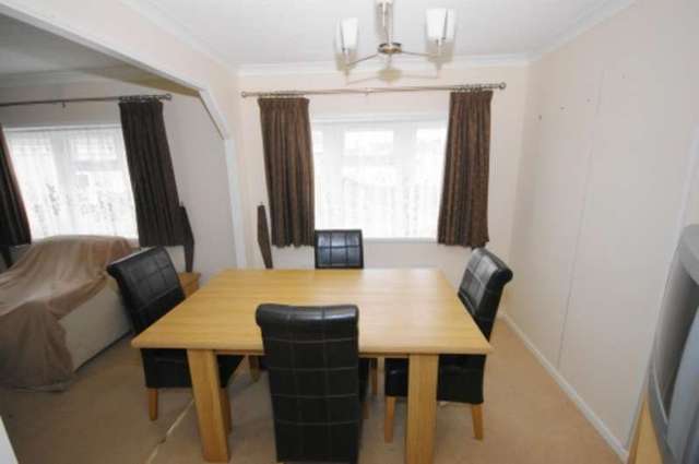  Image of 2 bedroom Bungalow for sale in Selwood Park Weymans Avenue Bournemouth BH10 at Bournemouth  Kinson, BH10 7JU