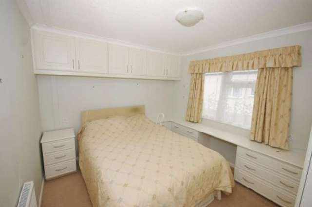  Image of 2 bedroom Bungalow for sale in Selwood Park Weymans Avenue Bournemouth BH10 at Bournemouth  Kinson, BH10 7JU