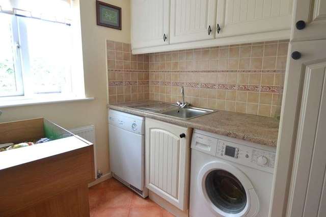  Image of 4 bedroom End of Terrace for sale in Shaw Lane Stoke Prior Bromsgrove B60 at Shaw Lane  Bromsgrove, B60 4EQ