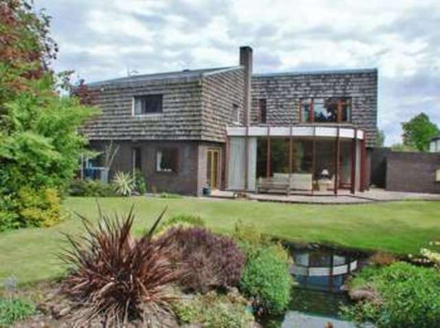  Image of 4 bedroom Detached house for sale in Shelford Road Radcliffe-on-Trent Nottingham NG12 at Shelford Road Radcliffe-On-Trent Radcliffe-On-Trent, NG12 1AU