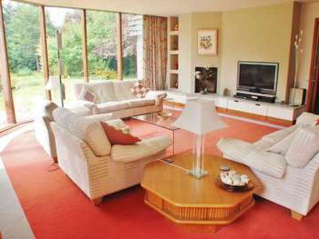  Image of 4 bedroom Detached house for sale in Shelford Road Radcliffe-on-Trent Nottingham NG12 at Shelford Road Radcliffe-On-Trent Radcliffe-On-Trent, NG12 1AU