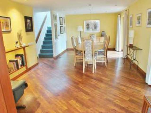  Image of 4 bedroom Detached house for sale in Shelford Road Radcliffe-on-Trent Nottingham NG12 at Shelford Road Radcliffe-On-Trent Radcliffe-On-Trent, NG12 1AU