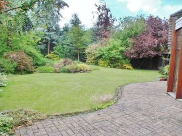  Image of 4 bedroom Detached house for sale in Shelford Road Radcliffe-on-Trent Nottingham NG12 at Shelford Road Radcliffe-On-Trent Radcliffe-On-Trent, NG12 1AU