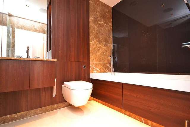  Image of 3 bedroom Property to rent in Longfield Avenue London W5 at Ealing, W5 2BJ