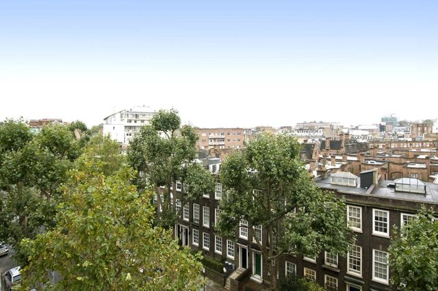  Image of 1 bedroom Flat for sale in Sloane Avenue London SW3 at Sloane Avenue Mansions  Sloane Avenue, SW3 3JJ