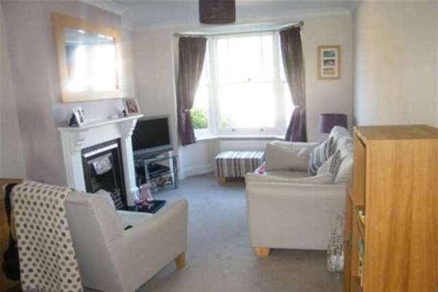  Image of 3 bedroom Detached house to rent in Somerset Road Redhill RH1 at Redhill, RH1 6LS