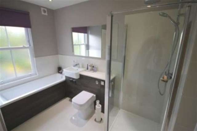  Image of 3 bedroom Detached house to rent in Somerset Road Redhill RH1 at Redhill, RH1 6LS