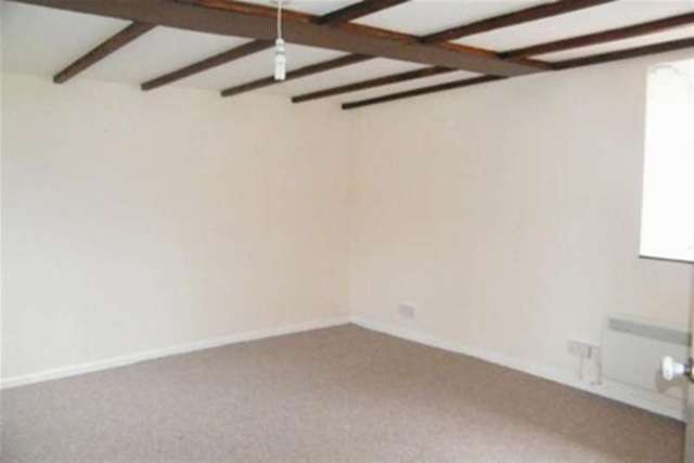  Image of 2 bedroom Detached house to rent in Market Place Somerton TA11 at Somerton, TA11 7NB