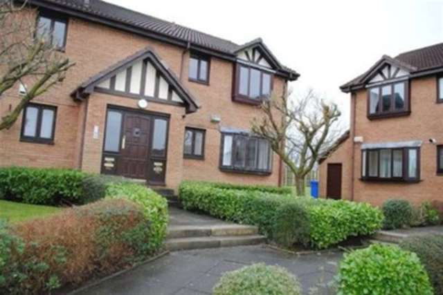  Image of 2 bedroom Flat to rent in South Gargieston Drive Kilmarnock KA1 at Kilmarnock, KA1 1TB