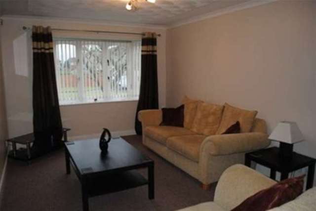  Image of 2 bedroom Flat to rent in South Gargieston Drive Kilmarnock KA1 at Kilmarnock, KA1 1TB