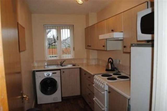  Image of 2 bedroom Flat to rent in South Gargieston Drive Kilmarnock KA1 at Kilmarnock, KA1 1TB