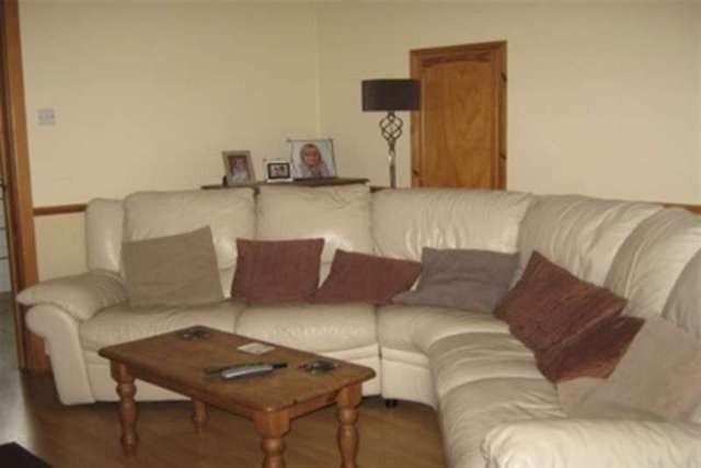  Image of 2 bedroom Detached house to rent in South Kinson Drive Bournemouth BH11 at Bournemouth, BH11 8AD
