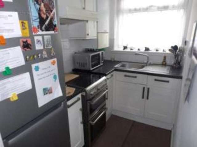  Image of 1 bedroom Flat for sale in Peartree Close South Ockendon RM15 at South Ockendon Essex South Ockendon, RM15 6PR