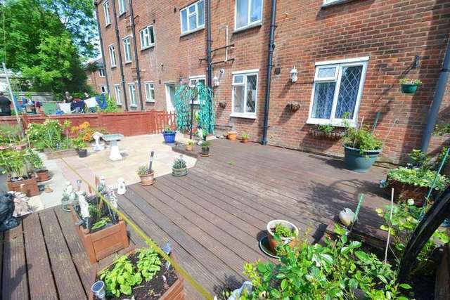 Image of 2 bedroom Flat for sale in Woodcote Road Southampton SO17 at Southampton, SO17 3TA